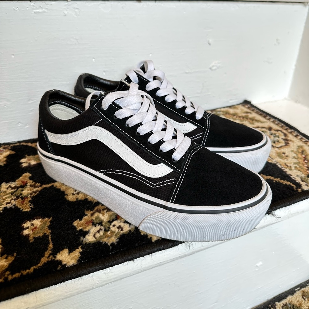 Vans Old Skool Stackform Platform Shoe Women’s Si… - image 1